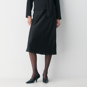 Aritzia Babaton Slip Satin Midi Skirt